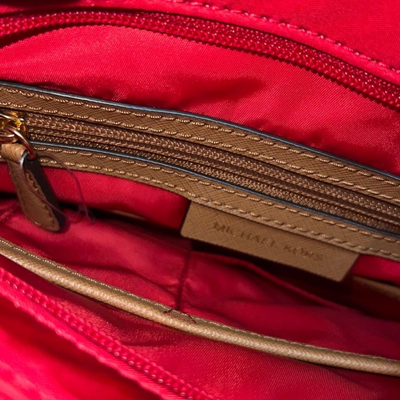 NWOT Red and gold MICHAEL KORS adorable 🥰 Nylon Crossbody with care card - Picture 13 of 15
